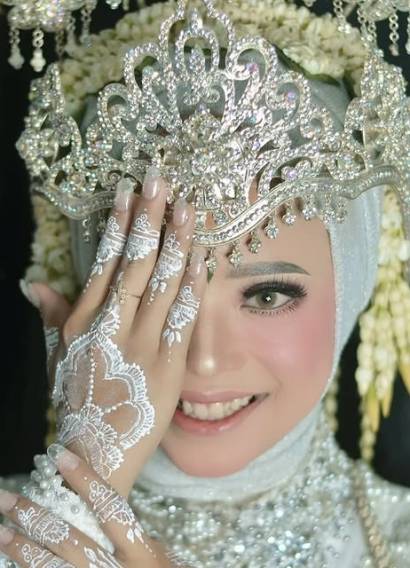 annisa-wedding-home-2 annisa-wedding-home-2